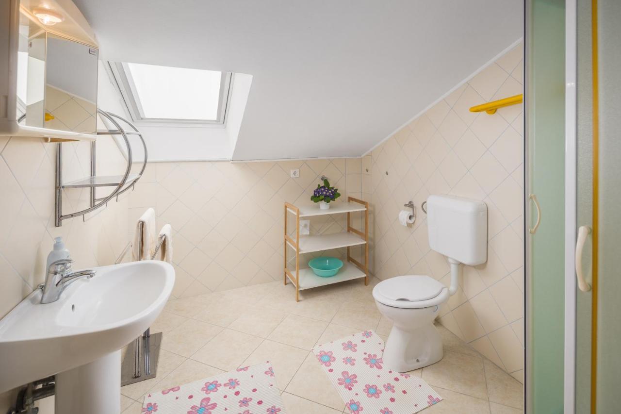 Sea Star With Stunning Sea View Apartment Porec Ngoại thất bức ảnh
