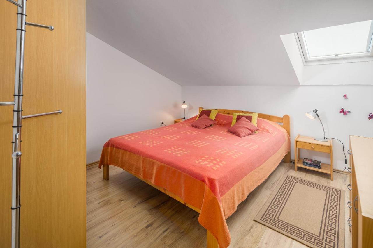Sea Star With Stunning Sea View Apartment Porec Ngoại thất bức ảnh